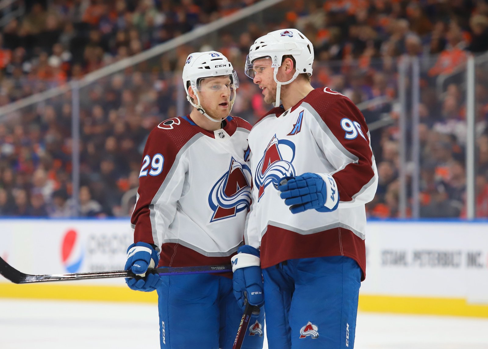 Avalanche Star Nathan MacKinnon Speaks Out on Blockbuster Mikko Rantanen Trade